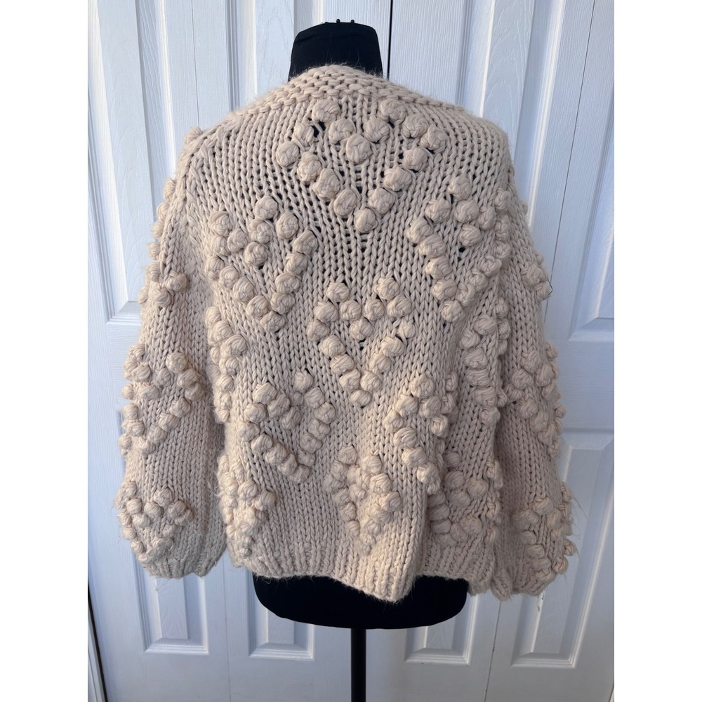 EN‎ CREME Textured heart Bobble Knit Cream  Cardigan Sweater Cream Beige S/M - Picture 3 of 11